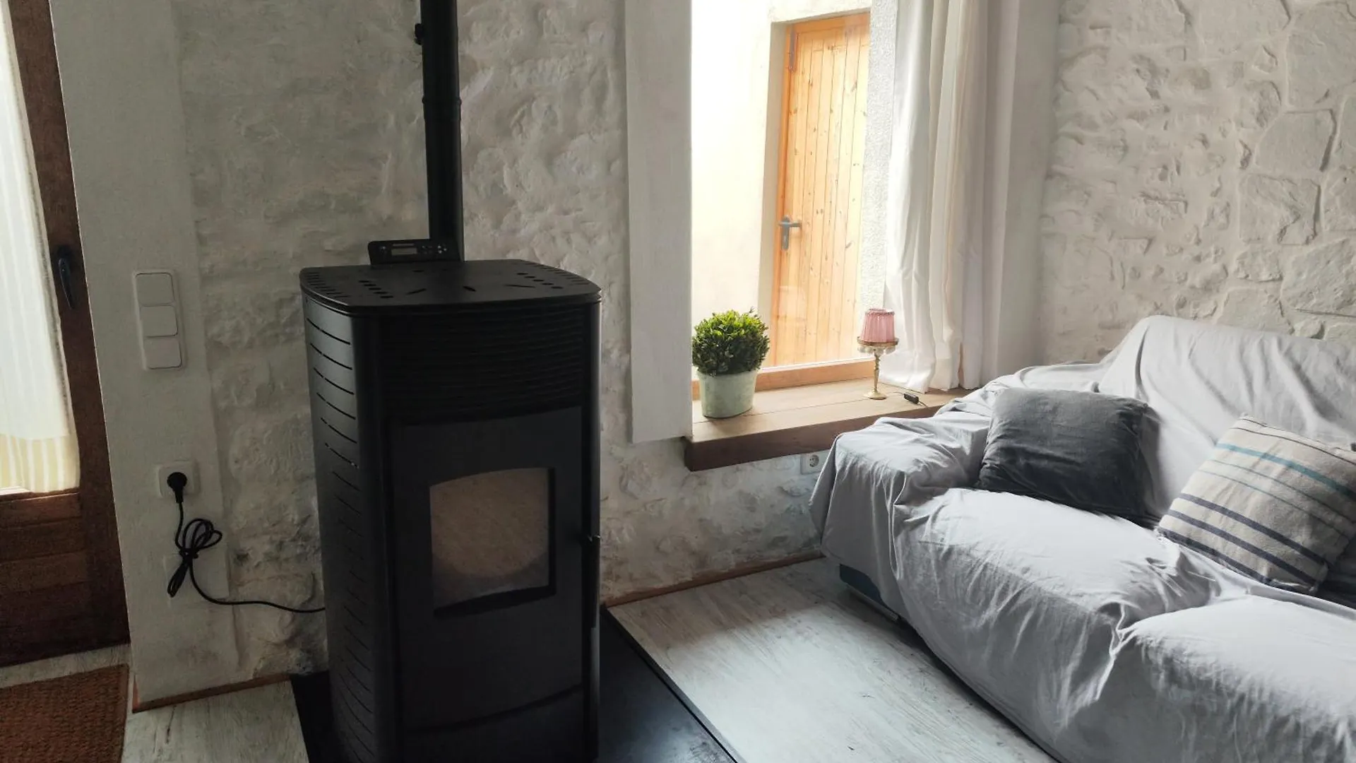 Els Sifons Apartment Castelltercol Spain